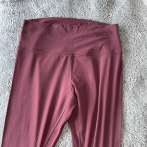 Lululemon leggings!